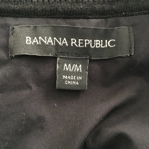 Banana Republic Sleeveless Sweater - Picture 6 of 8